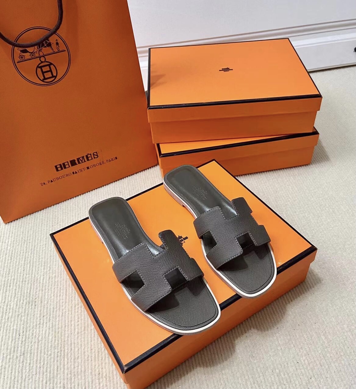 에르메스 올수공 오란 슬리퍼 샌들 앱송 86